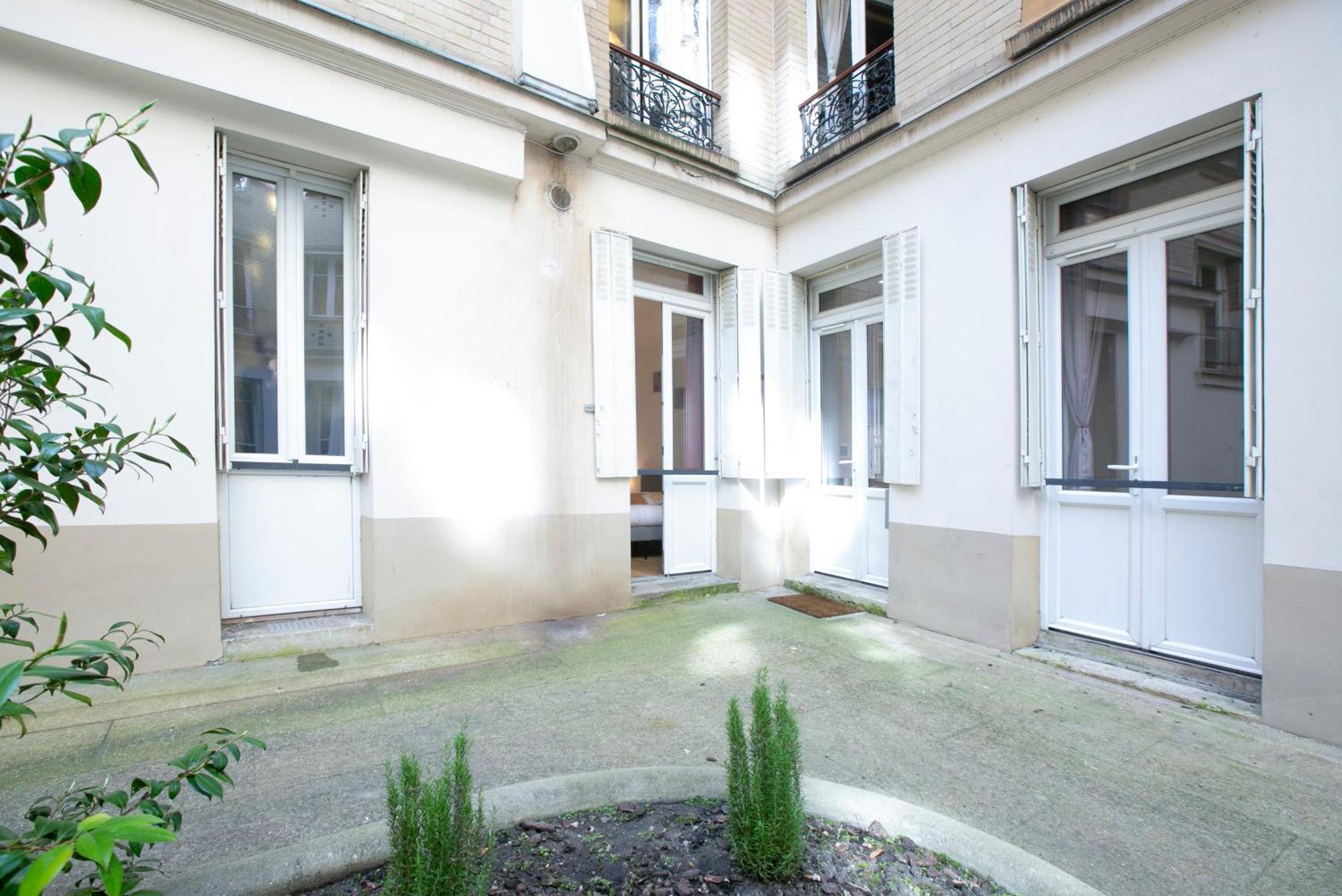 Warm 2 Bedrooms Apartement - C38 Paris Eksteriør bilde